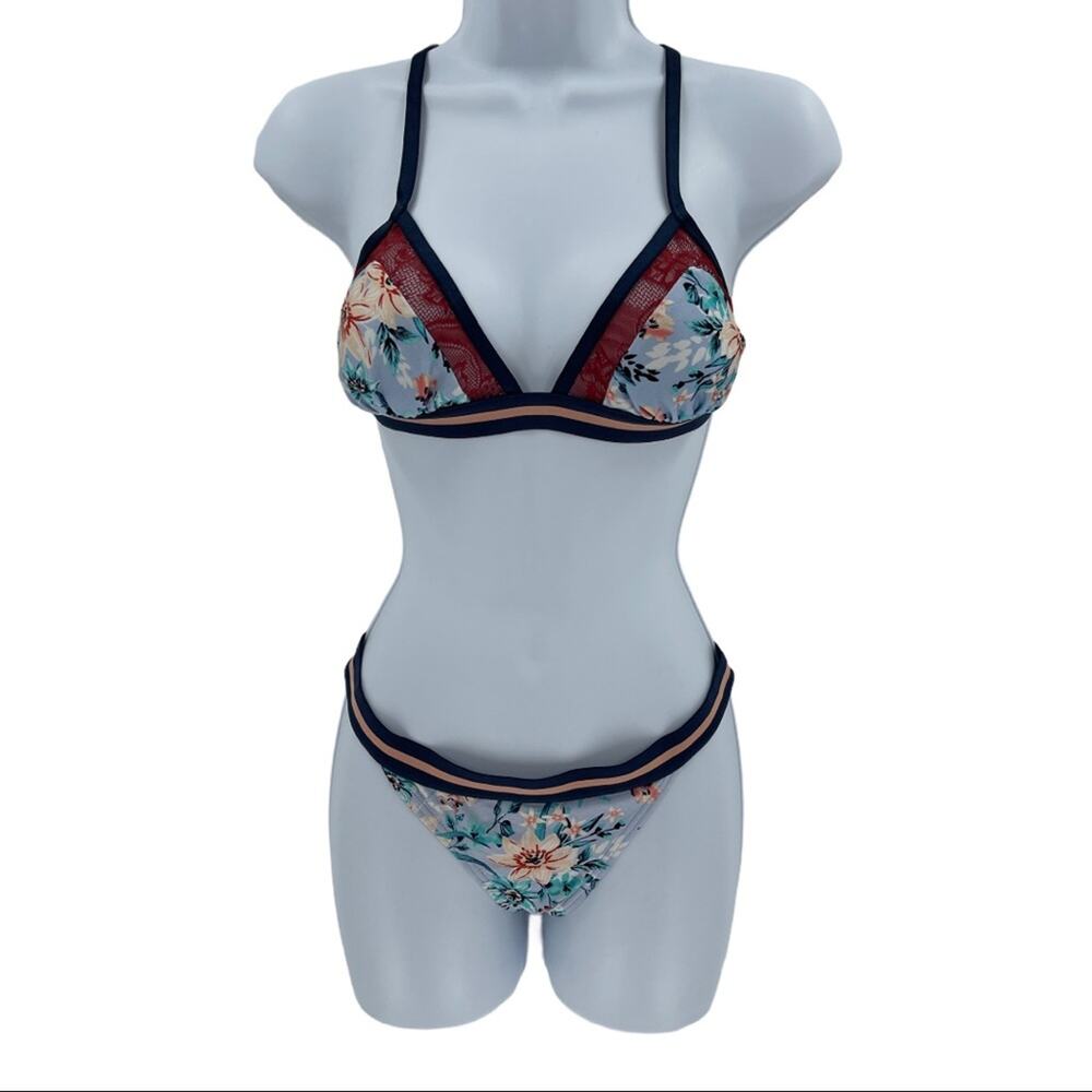 Xhilaration Women's Floral Lace Two Piece Bikini Swimsuit Size Small S